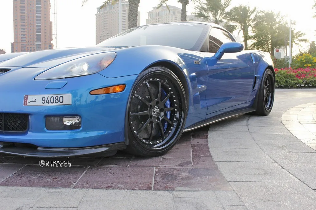 Strasse R10 Performance Series on Chevrolet Corvette C6, photo 3