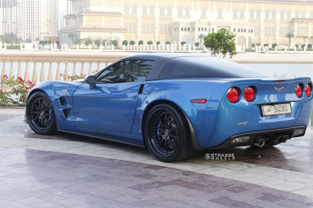 Strasse R10 Performance Series on Chevrolet Corvette C6, photo 5