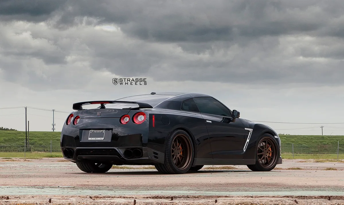 Strasse R10 Performance Series on Nissan GT-R R35.1, photo 11