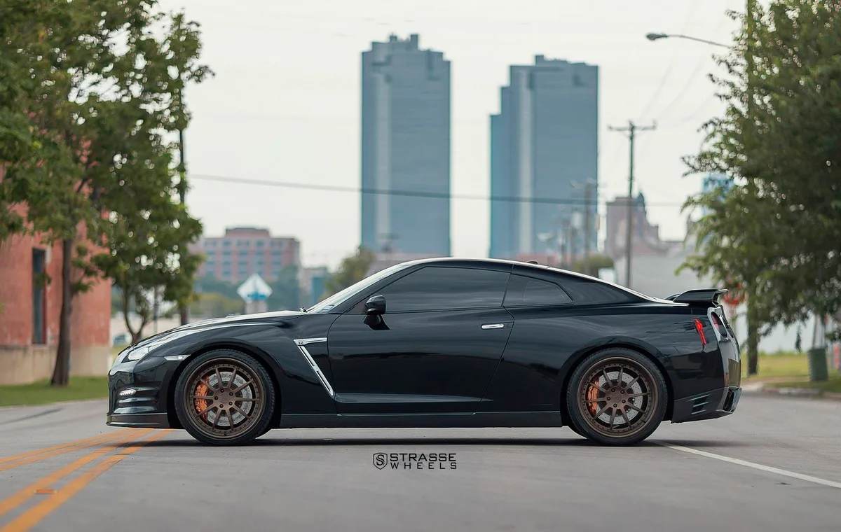 Strasse R10 Performance Series on Nissan GT-R R35.1, photo 4