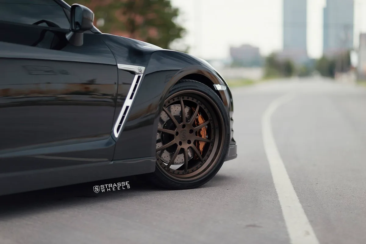 Strasse R10 Performance Series on Nissan GT-R R35.1, photo 5