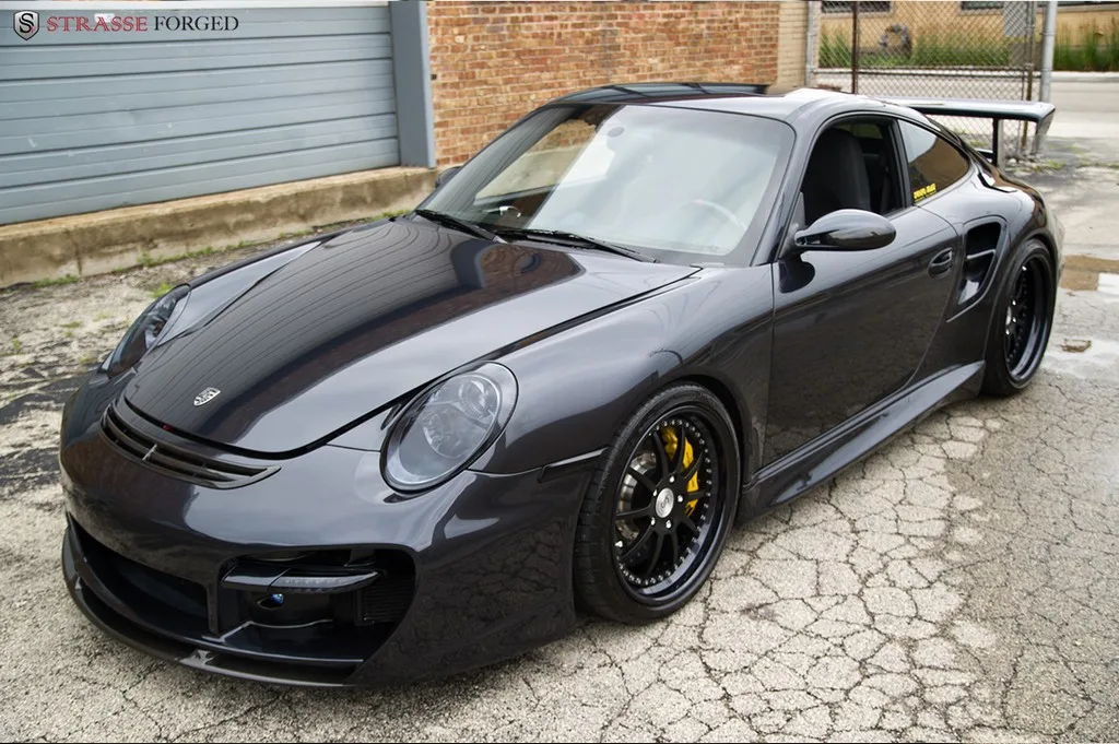 Strasse R10 Performance on Porsche 911 997.2