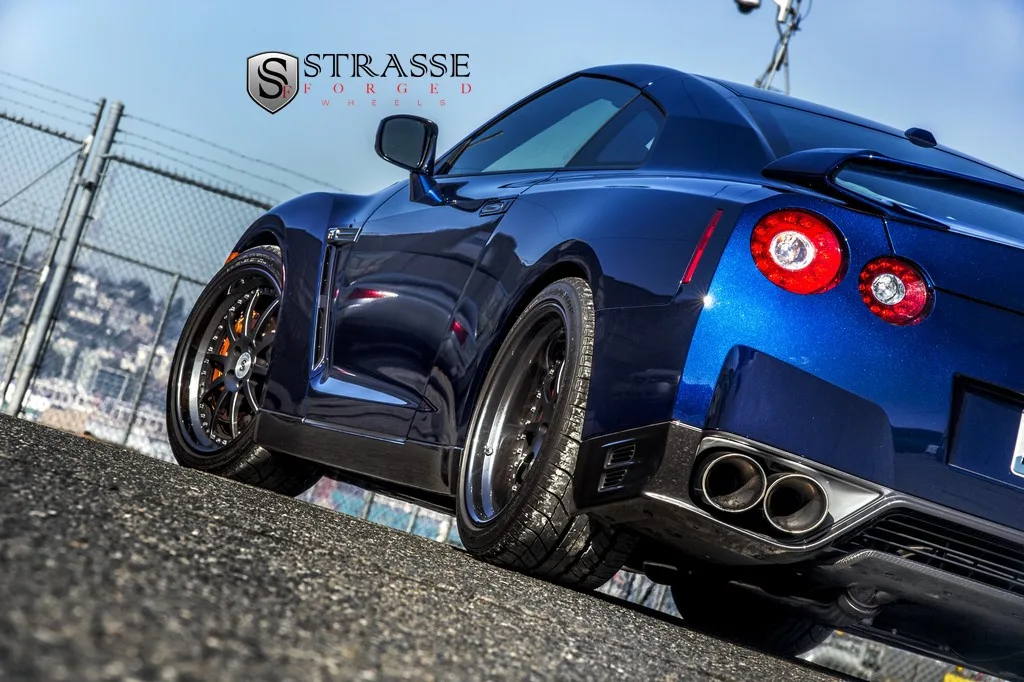 Strasse R10 Performance on Nissan GT-R R35.1, photo 6