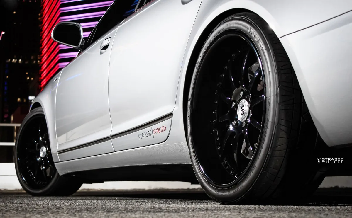 Strasse R10 Signature Series on Audi A6 C6.1, photo 7