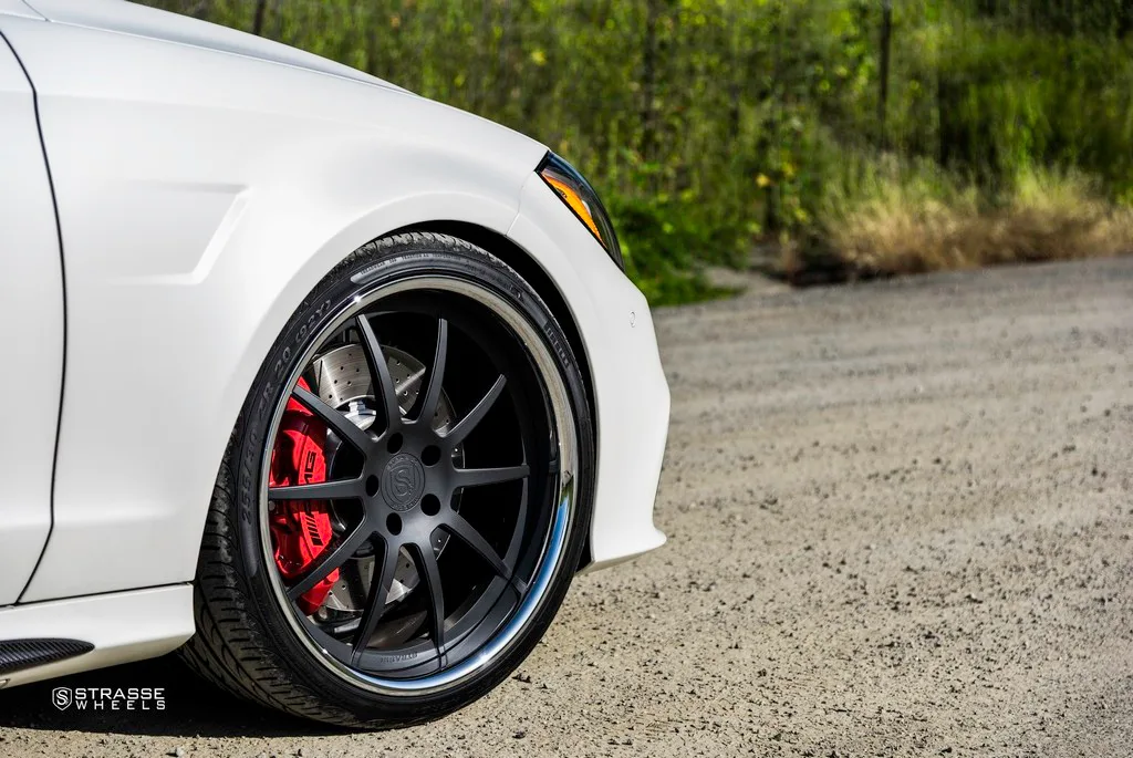 Strasse R10 Signature Series on Mercedes-Benz CLS C218.2, photo 7