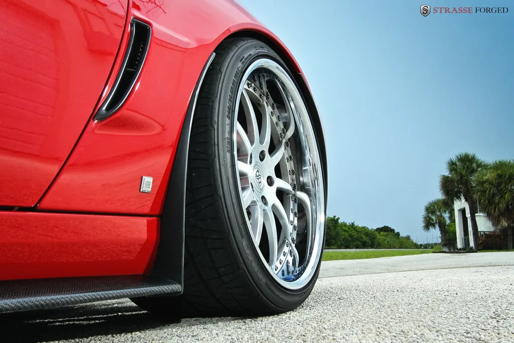 Strasse R10 Signature Series on Chevrolet Corvette C6, photo 12