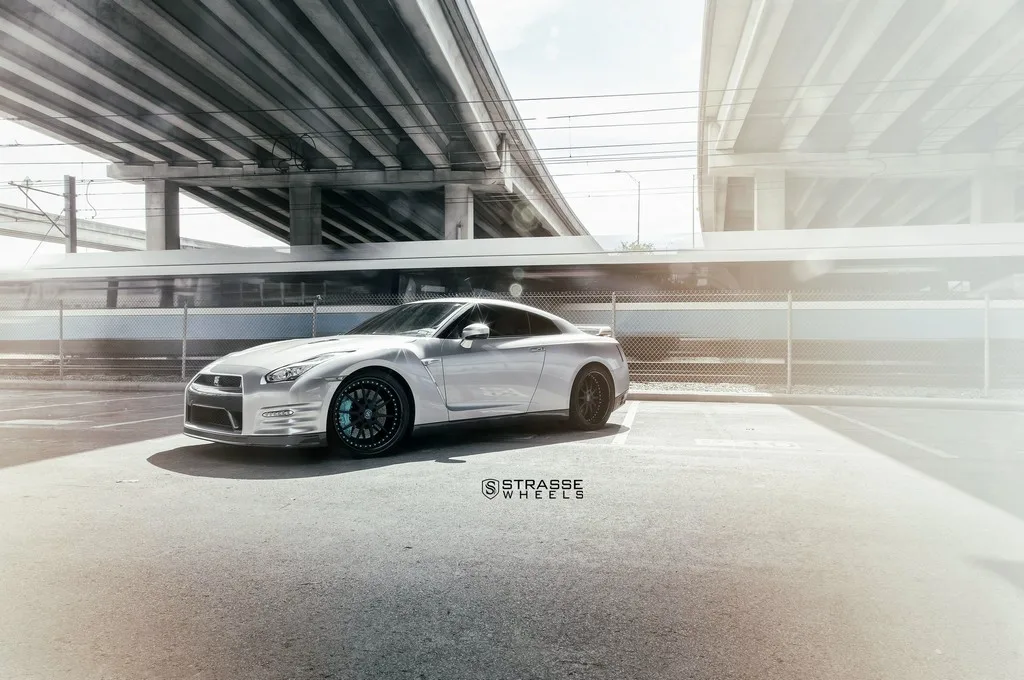 Strasse R10 Signature Series on Nissan GT-R R35.1, photo 12