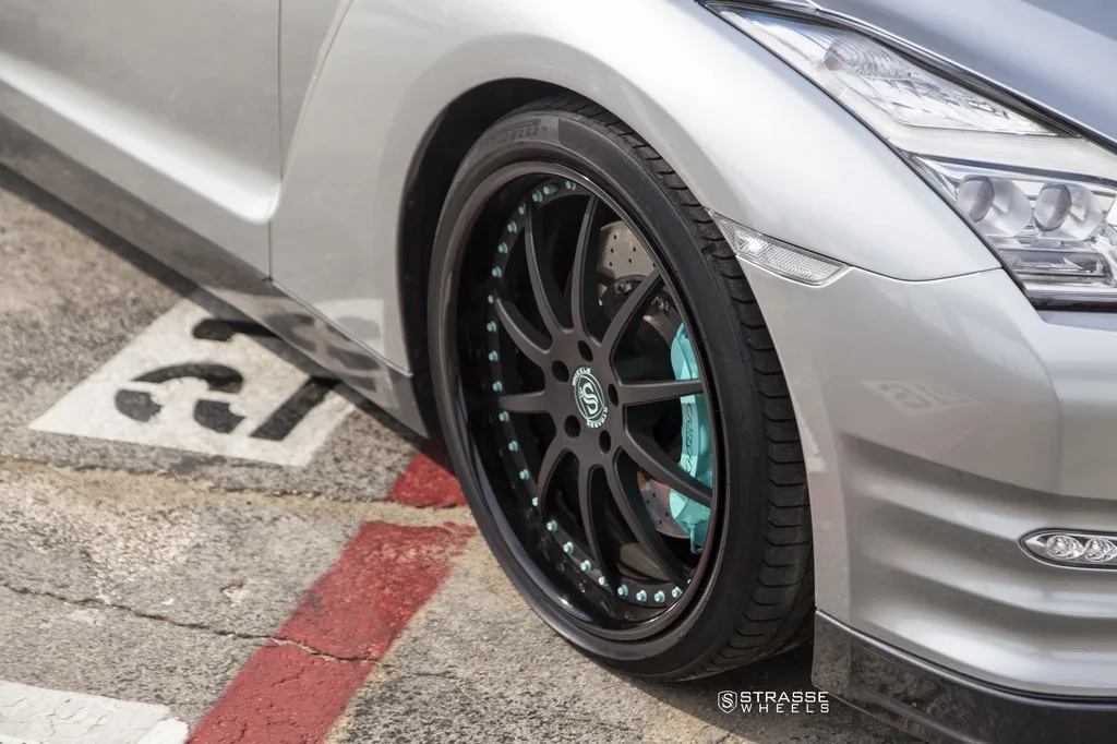 Strasse R10 Signature Series on Nissan GT-R R35.1, photo 6