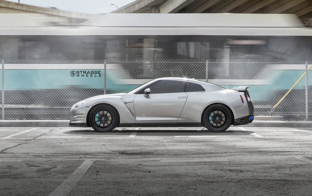 Strasse R10 Signature Series on Nissan GT-R R35.1, photo 8