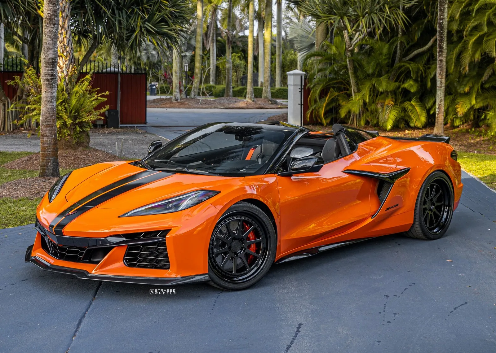 Strasse R10 Track Series on Chevrolet Corvette C8, photo 4