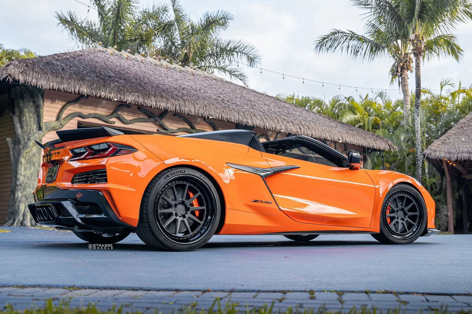 Strasse R10 Track Series on Chevrolet Corvette C8, photo 9