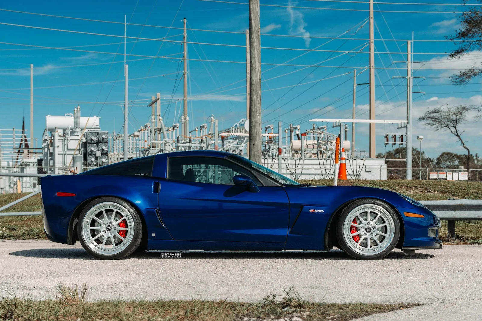 Strasse R10 Track Series on Chevrolet Corvette C6, photo 7