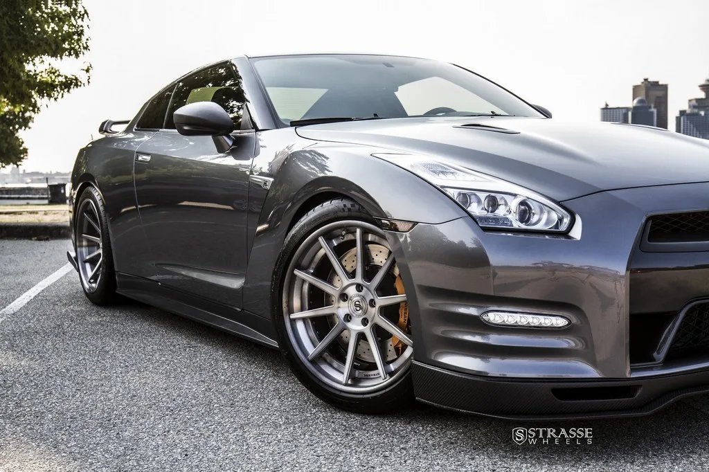 Strasse R10 on Nissan GT-R R35.1, photo 4