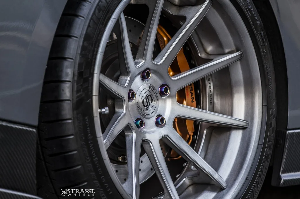 Strasse R10 on Nissan GT-R R35.1, photo 7