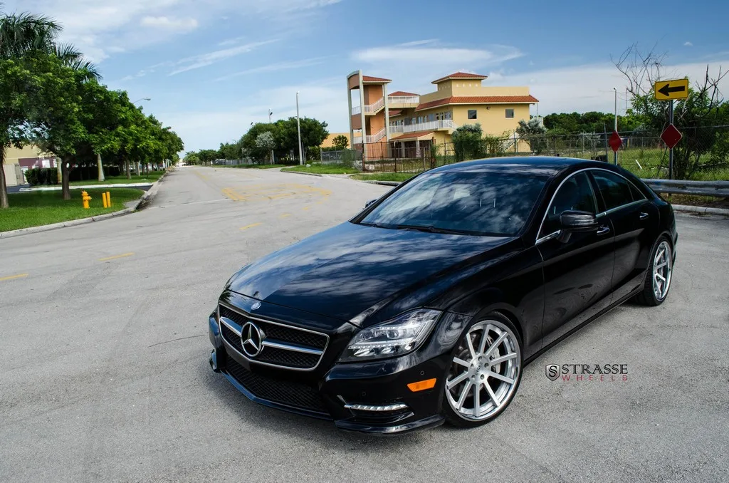 Strasse S10 Deep Concave on Mercedes-Benz CLS C218.2, photo 2
