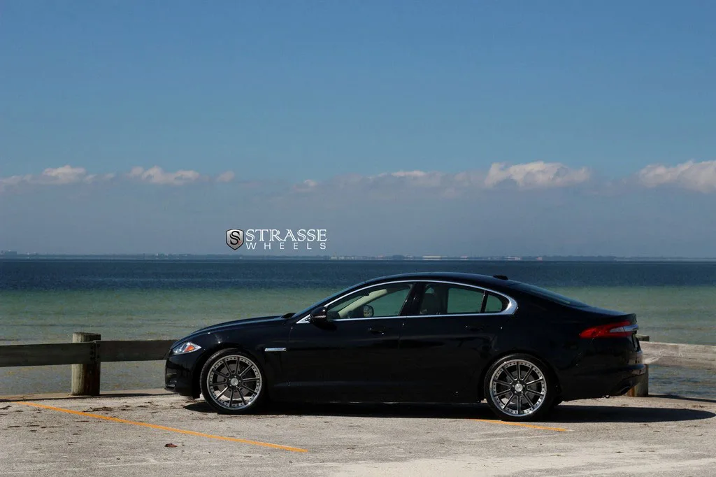 Strasse S10 Deep Concave on Jaguar XF X250.2, photo 4