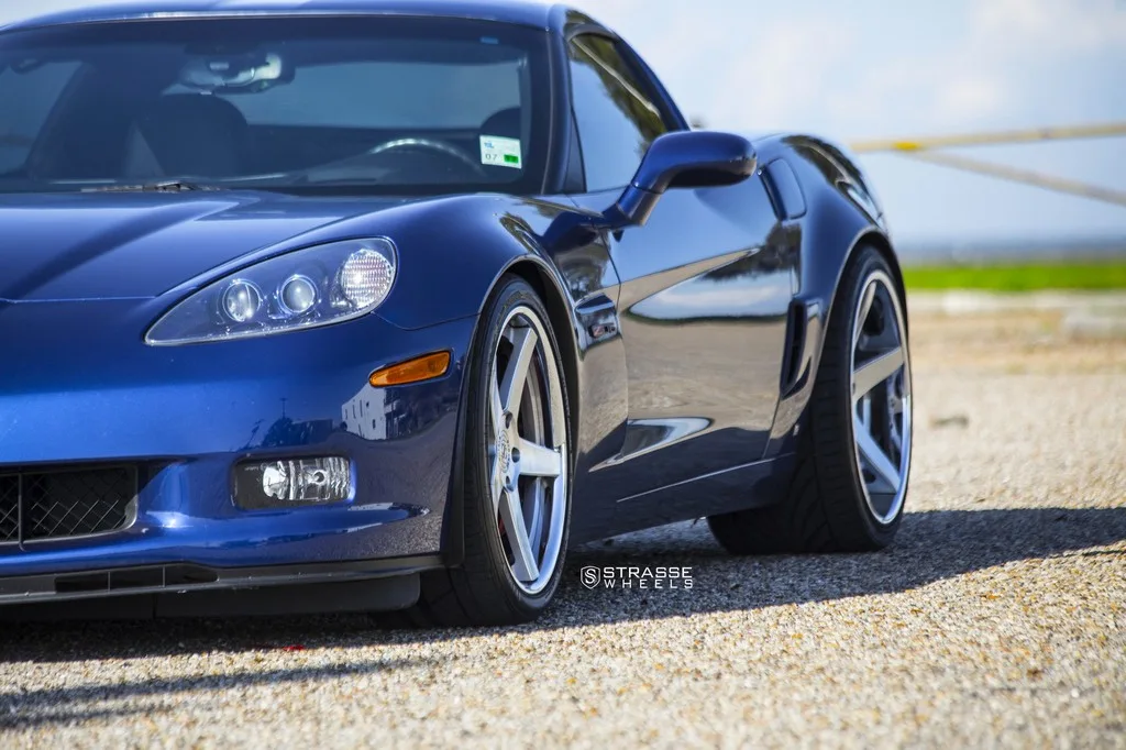 Strasse S5 Deep Concave Series on Chevrolet Corvette C6, photo 11