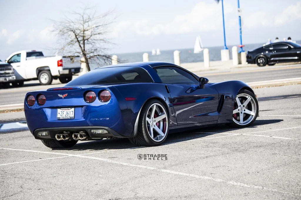 Strasse S5 Deep Concave Series on Chevrolet Corvette C6, photo 9