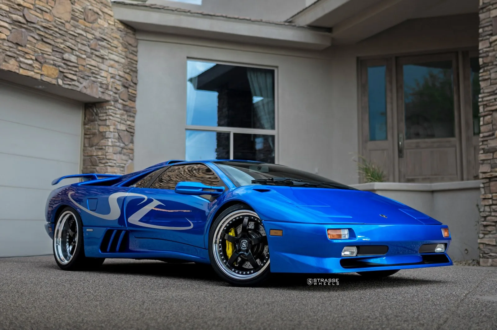 Strasse S5 Performance Series
