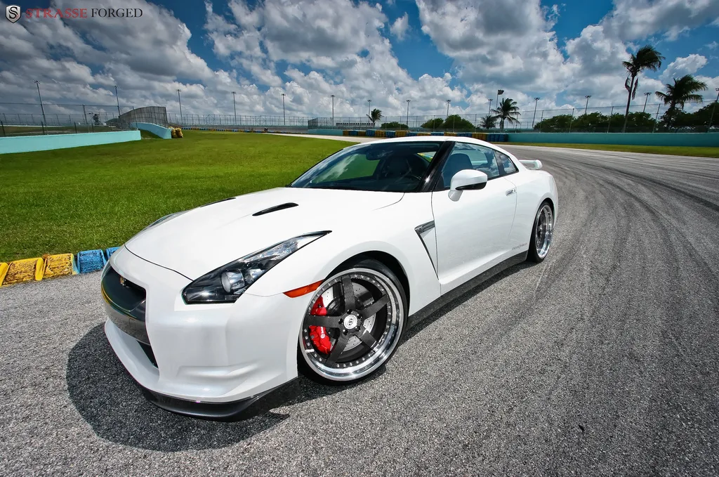 Strasse S5 Performance Series on Nissan GT-R R35.1, photo 7
