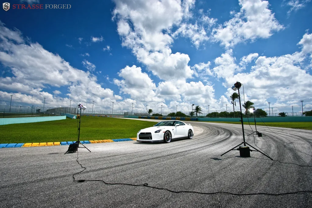 Strasse S5 Performance Series on Nissan GT-R R35.1, photo 3