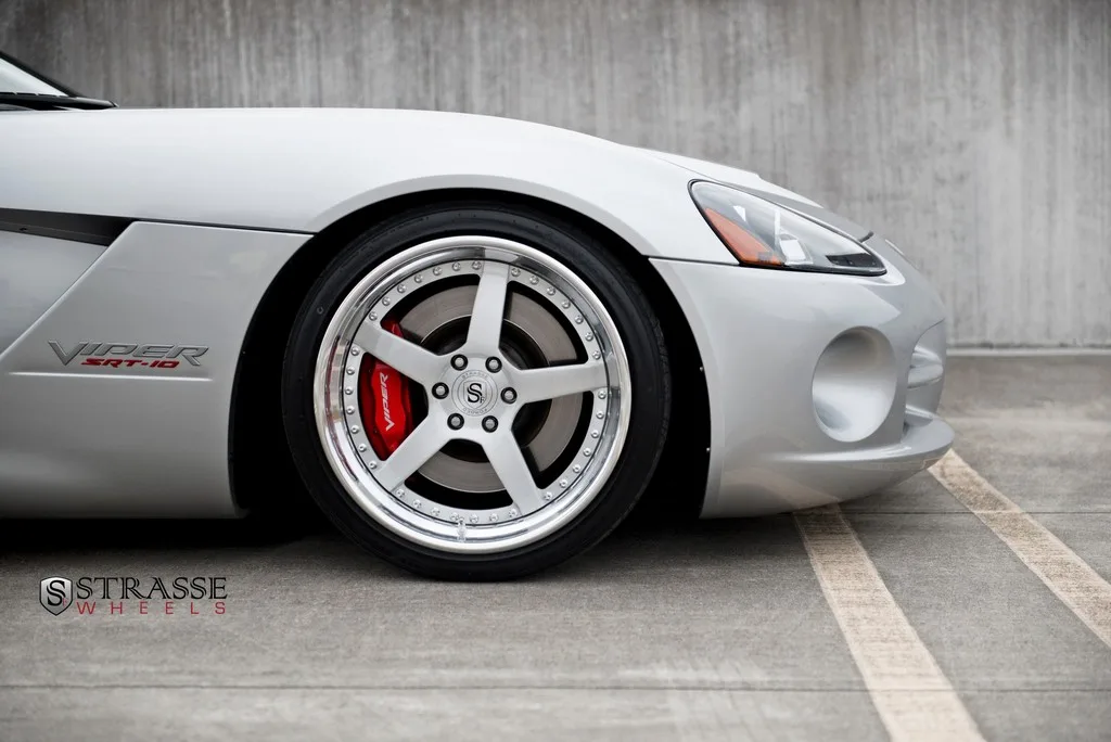 Strasse S5 Performance Series on Dodge Viper ZB I (3rd gen)