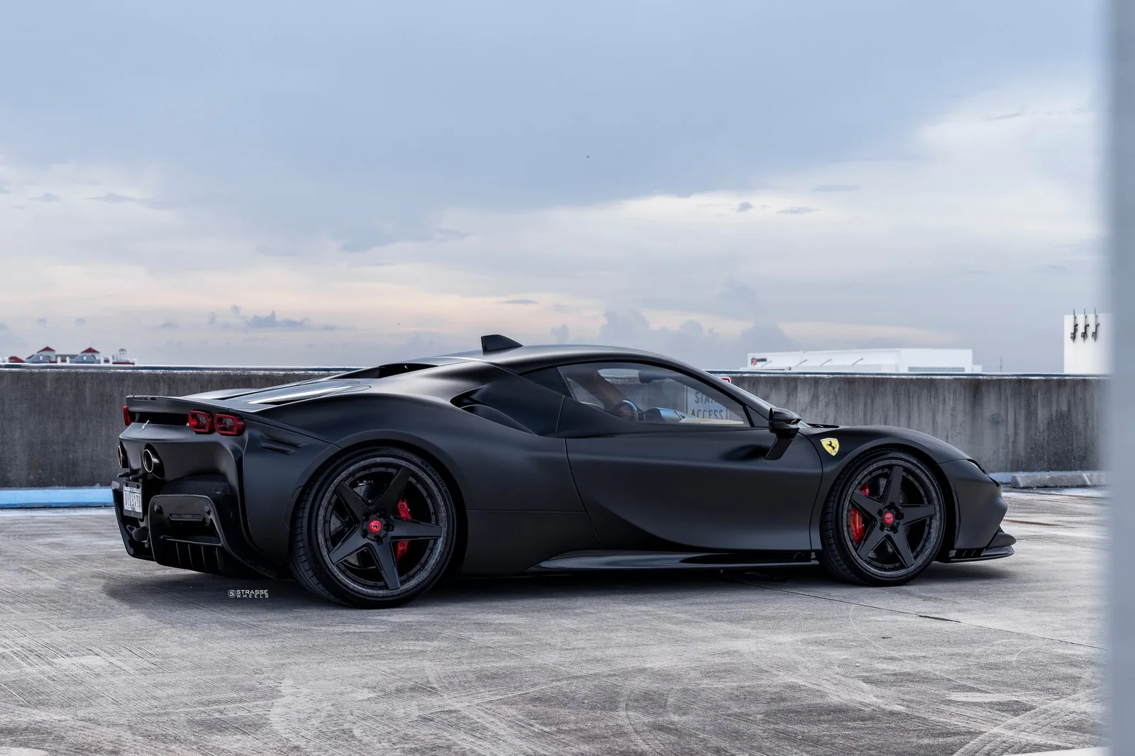 Strasse S5-RS Ultralight Forged Carbon Series on Ferrari SF90 F173, photo 9