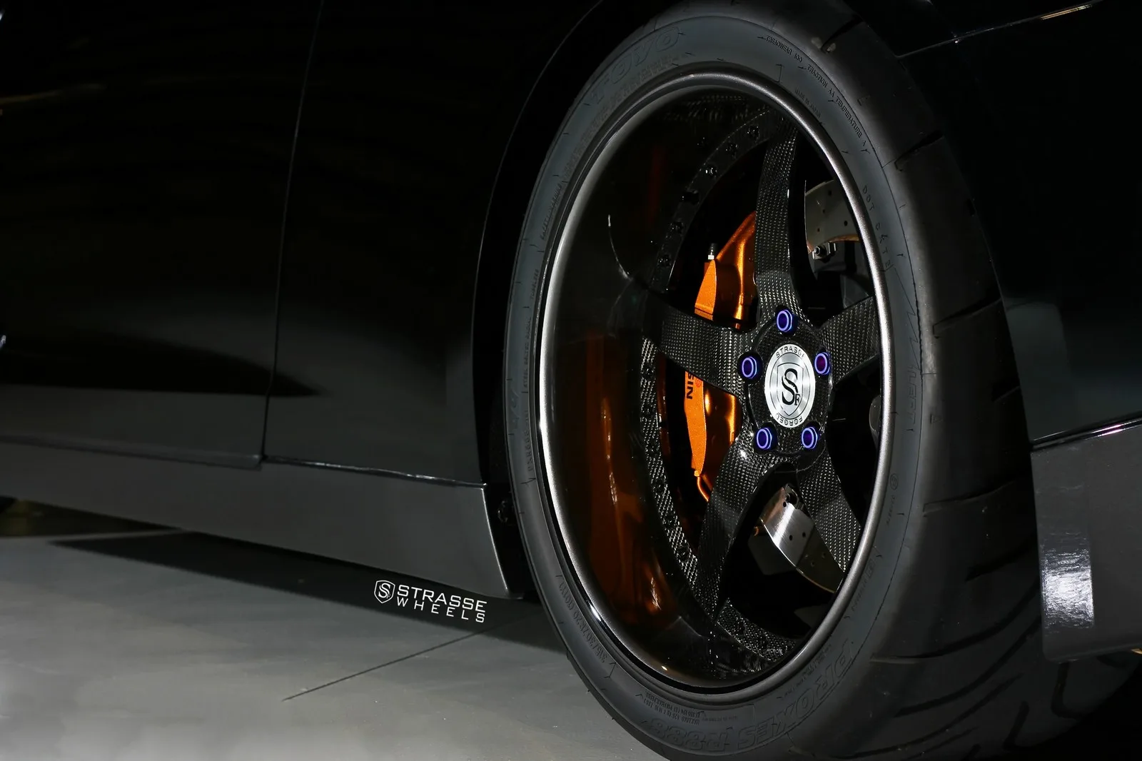 Strasse S5 Signature Series on Nissan GT-R R35.1, photo 7