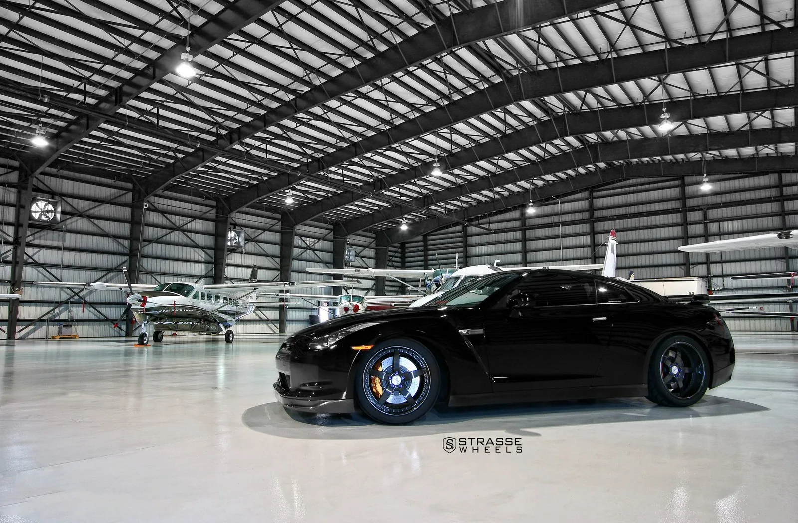 Strasse S5 Signature Series on Nissan GT-R R35.1, photo 3