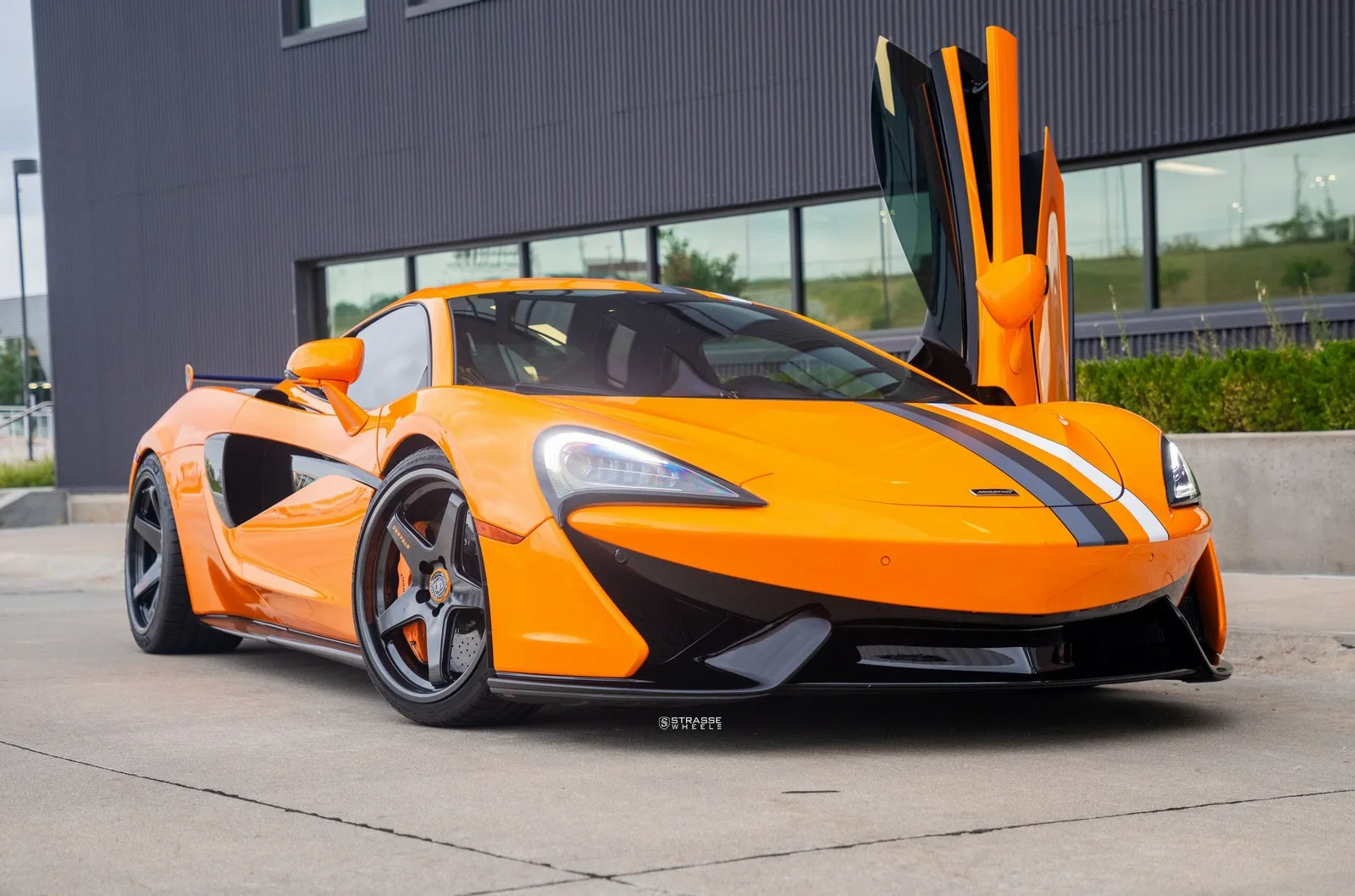 Strasse S5 Sprint Deep Concave Monoblock on McLaren 570S, photo 4