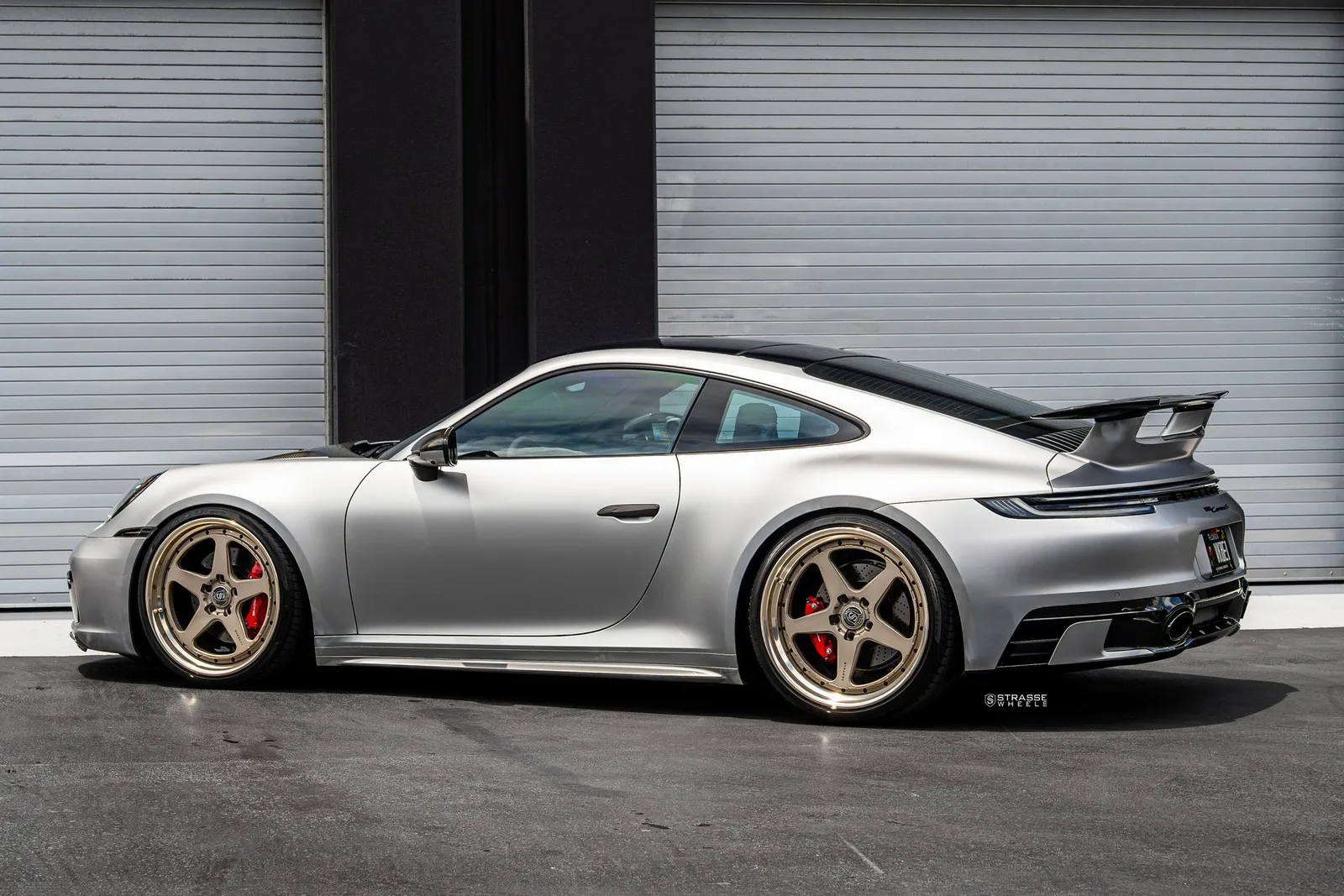 Strasse S5 Track Series on Porsche 911 992.1, photo 7