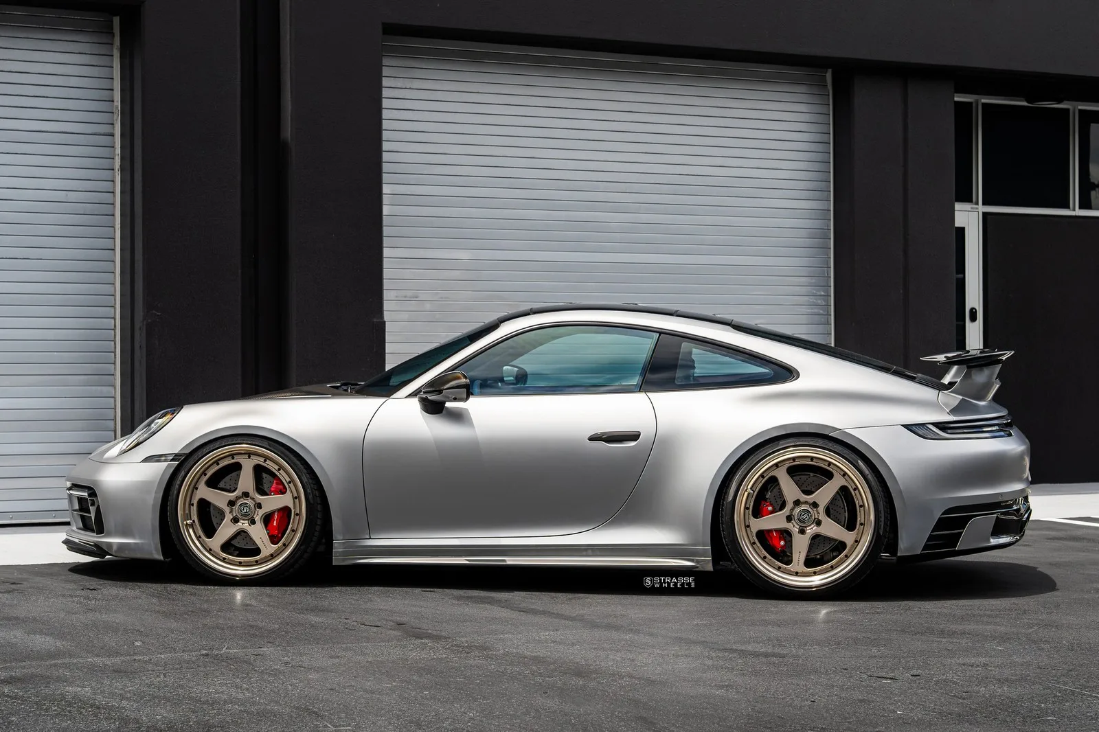Strasse S5 Track Series on Porsche 911 992.1, photo 8