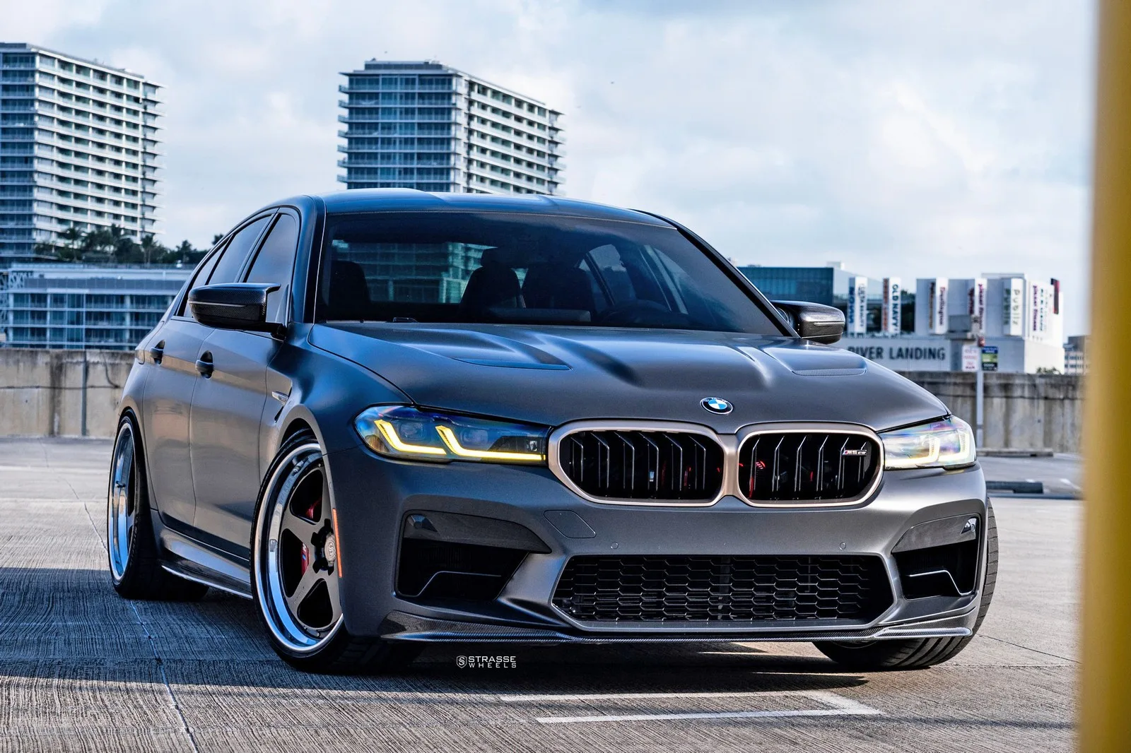 Strasse S5 Track Series on BMW M5 F90.2, photo 3