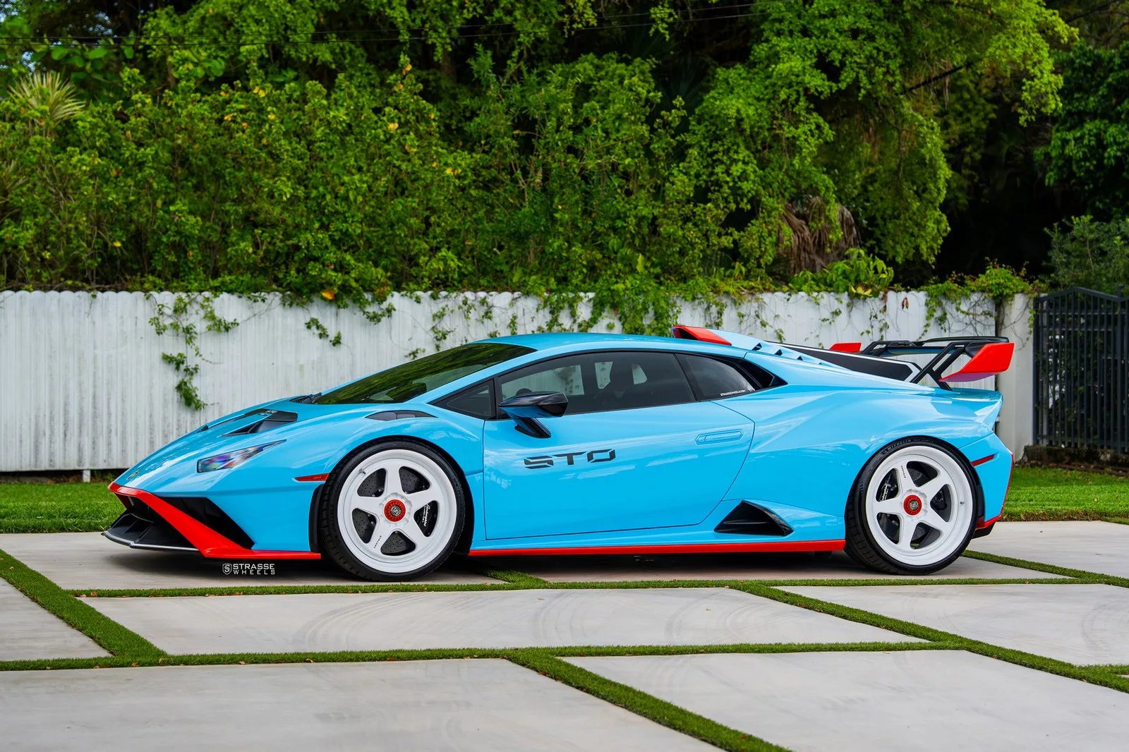 Strasse S5 Track Series on Lamborghini Huracan EVO, photo 12