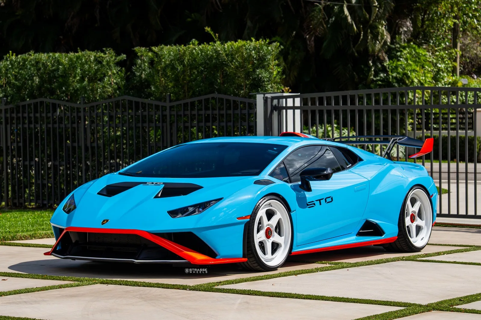 Strasse S5 Track Series on Lamborghini Huracan EVO, photo 2