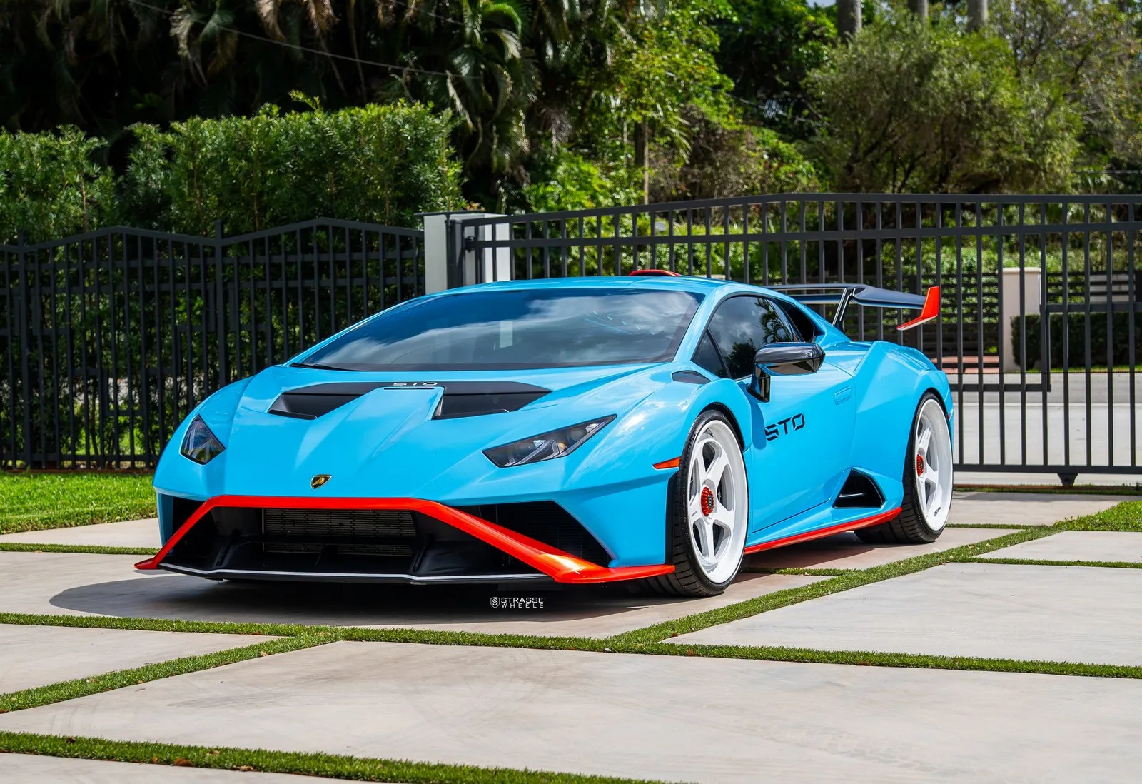 Strasse S5 Track Series on Lamborghini Huracan EVO, photo 4