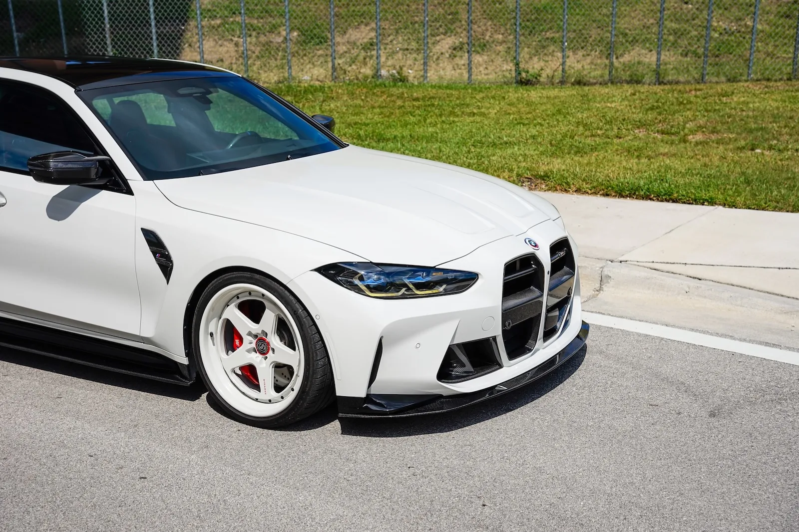 Strasse S5 Track Series on BMW M3 G80.1, photo 3