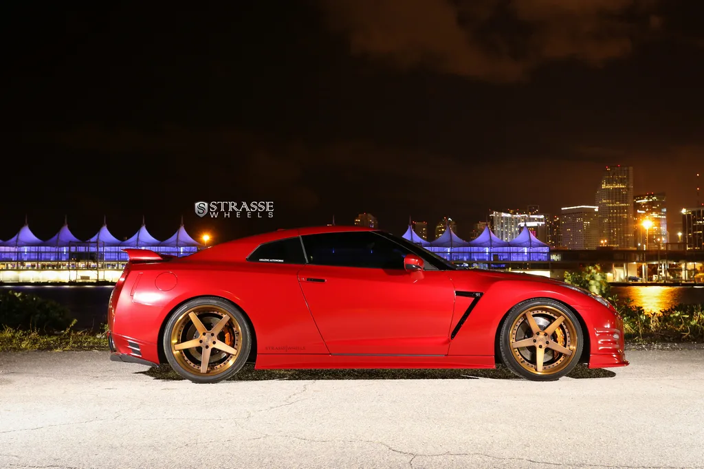 Strasse S5 on Nissan GT-R R35.1, photo 12