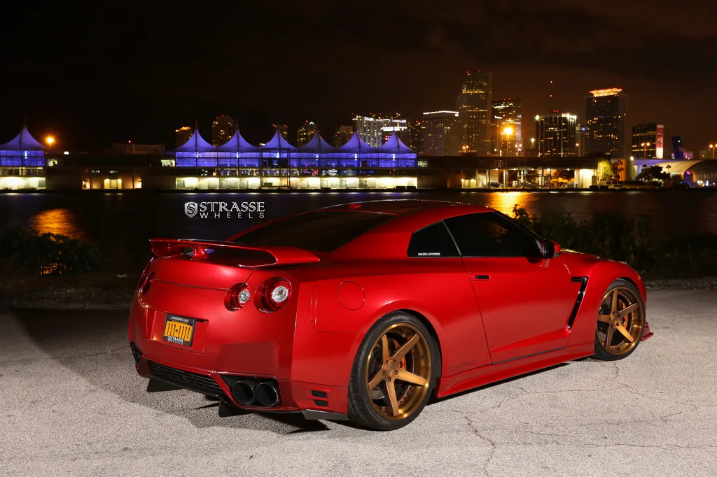 Strasse S5 on Nissan GT-R R35.1, photo 6