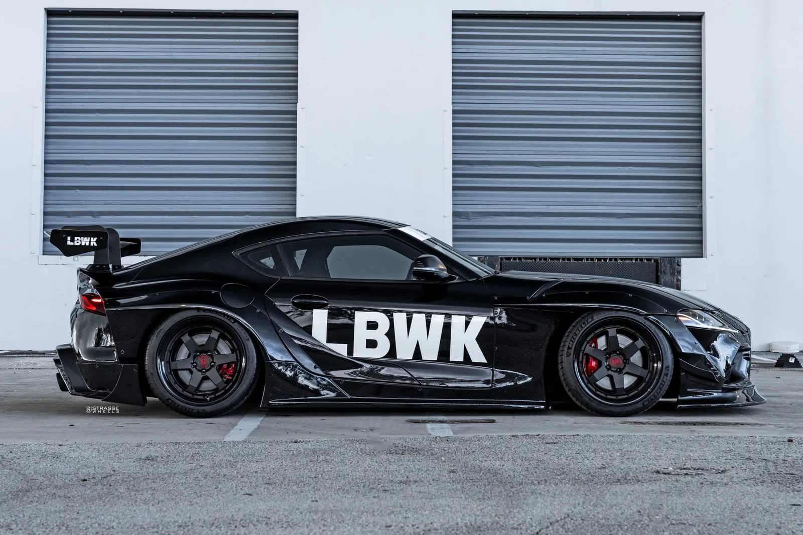 Strasse S6 Competition Series on Toyota Supra A90, photo 3