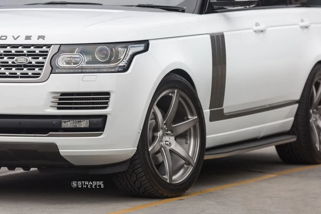 Strasse S6 Deep Concave Monoblock on Land Rover Range Rover L405.1, photo 9