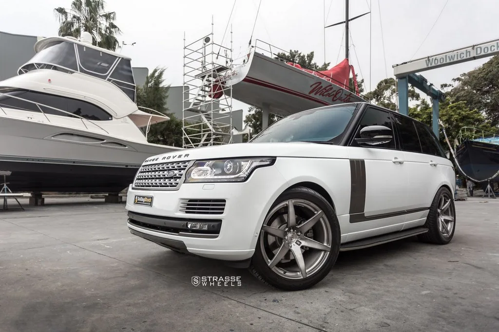 Strasse S6 Deep Concave Monoblock on Land Rover Range Rover L405.1, photo 8