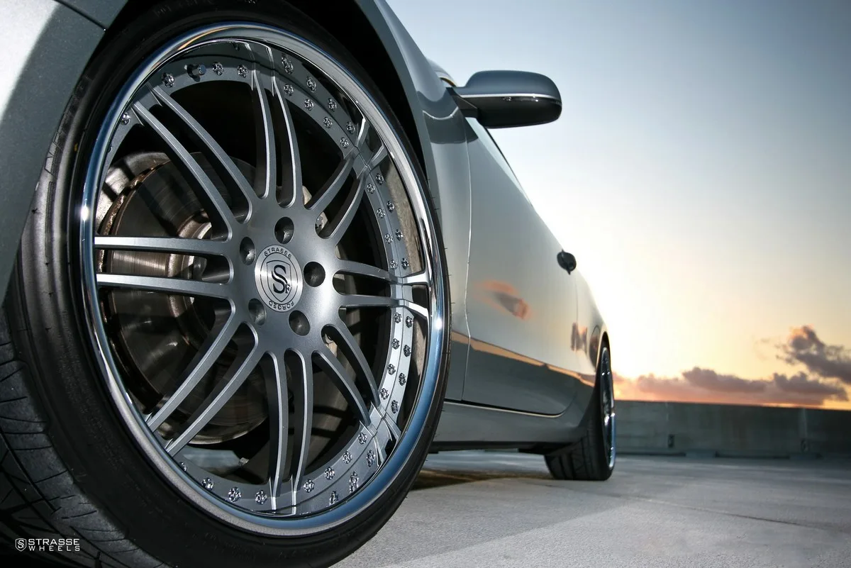 Strasse S8 Signature Series on Audi A5 8T.1, photo 4