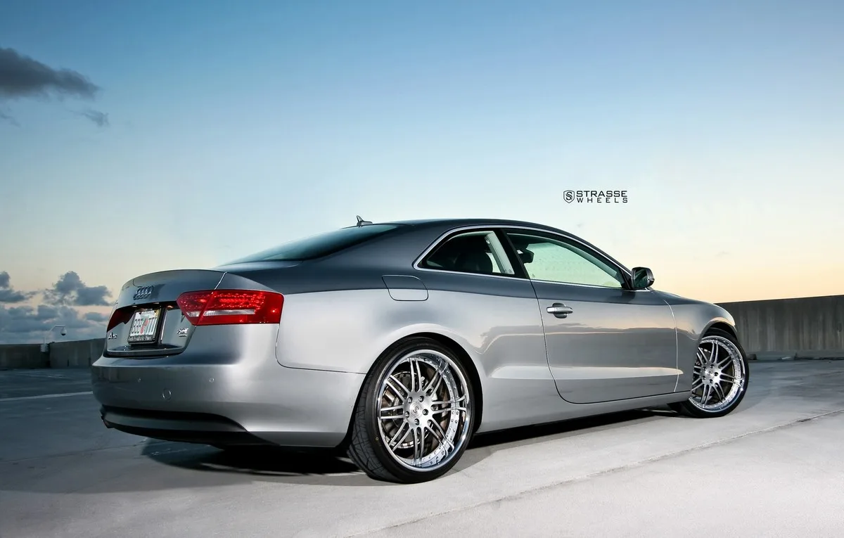 Strasse S8 Signature Series on Audi A5 8T.1, photo 6