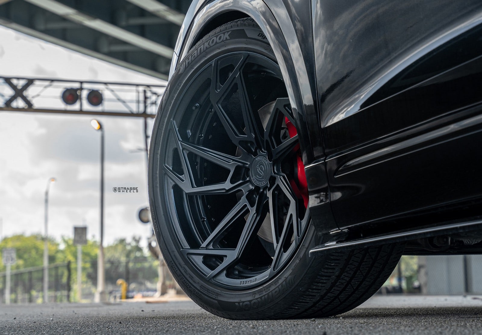 Strasse SB1 Deep Concave Duoblock on Audi Q8 4M.1, photo 6