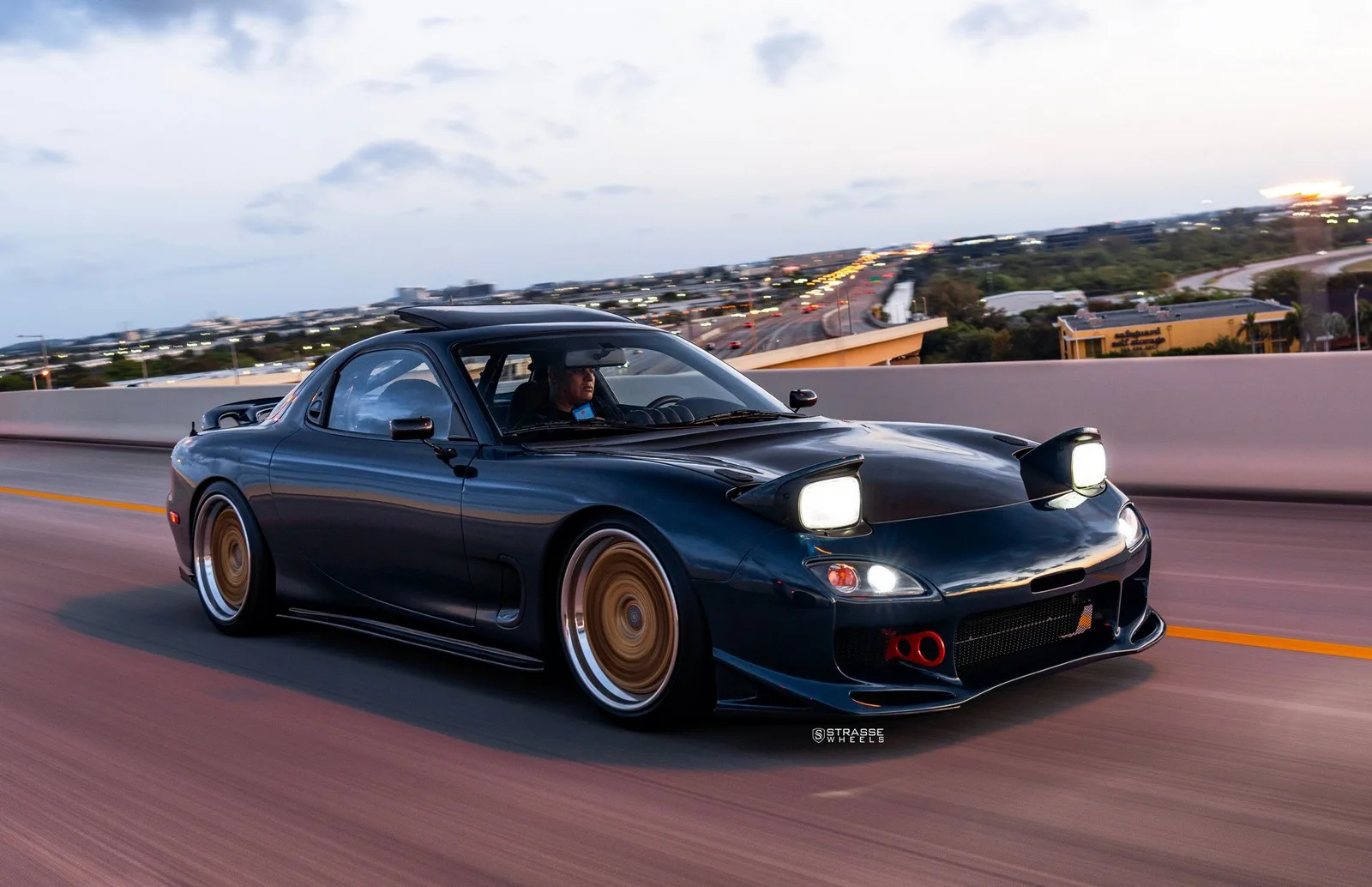 Strasse SC20 Track Series on Mazda RX-7 FD.1