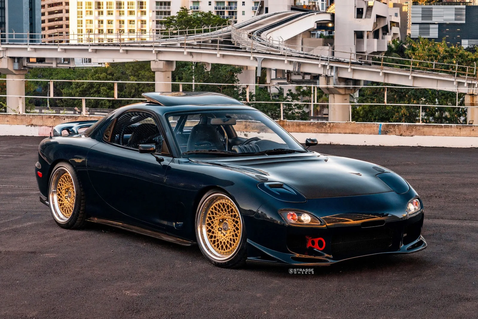 Strasse SC20 Track Series on Mazda RX-7 FD.1, photo 2