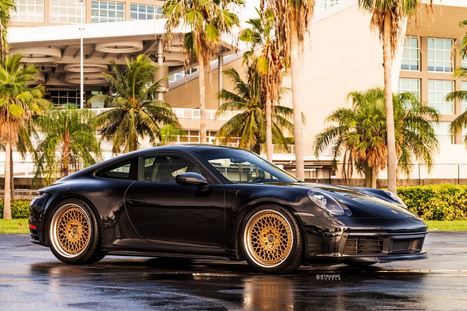 Strasse SC20 Track Spec Series on Porsche 911 992.1
