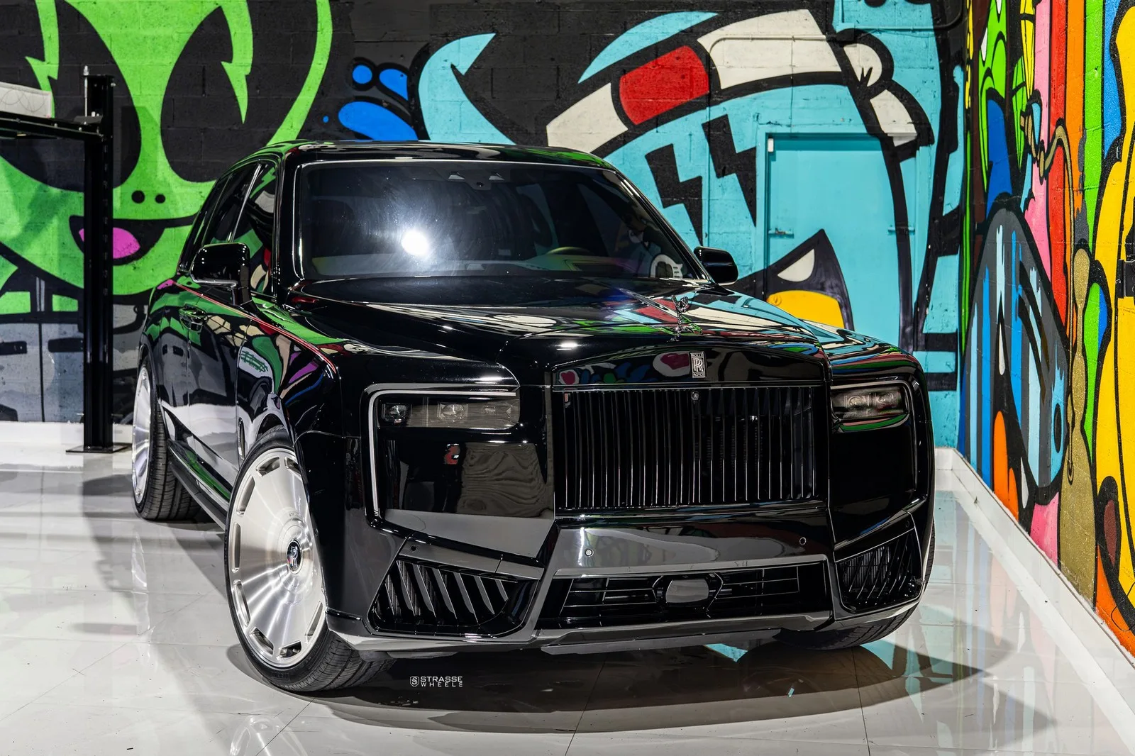 Strasse SL10 Deep Concave Monoblock RR on Rolls-Royce Cullinan.2, photo 3