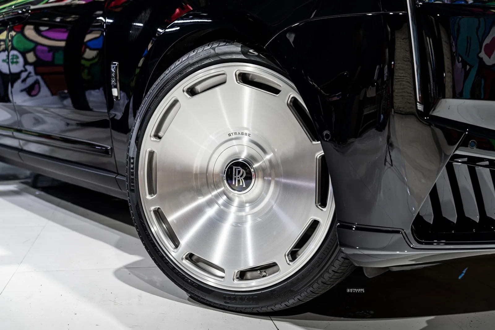Strasse SL10 Deep Concave Monoblock RR on Rolls-Royce Cullinan.2, photo 4